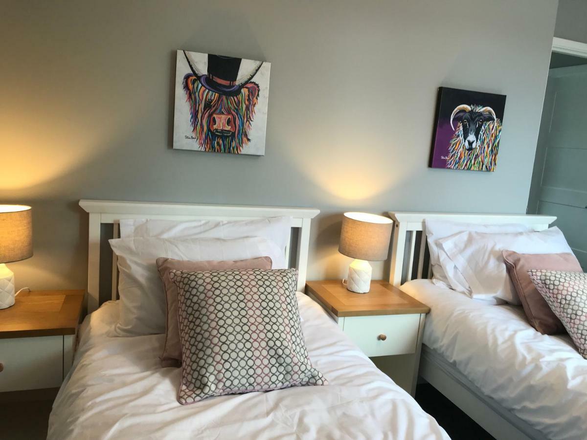 Hunters Lodge Exeter, Free Parking, Country Views, Great Wi-Fi, Large Garden Poltimore Экстерьер фото