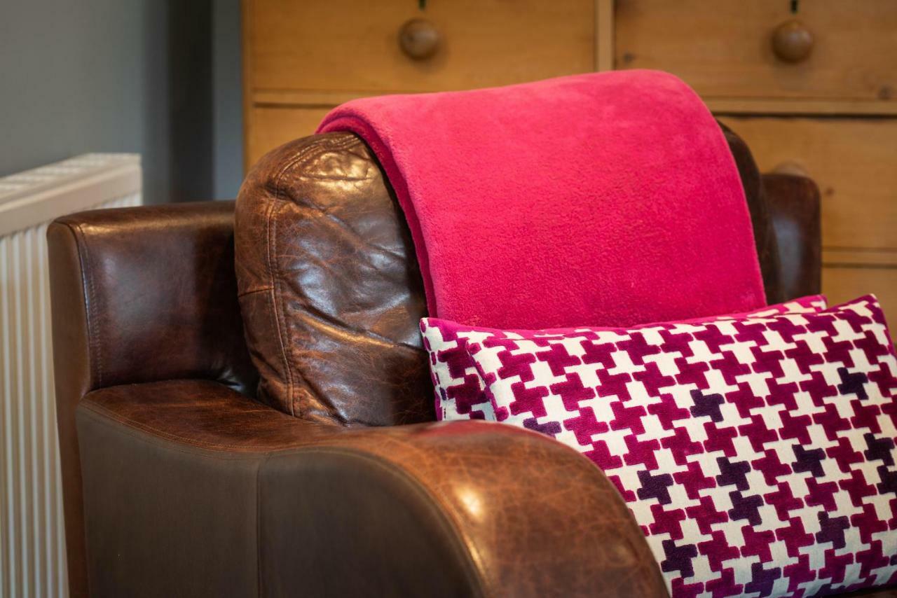 Hunters Lodge Exeter, Free Parking, Country Views, Great Wi-Fi, Large Garden Poltimore Экстерьер фото